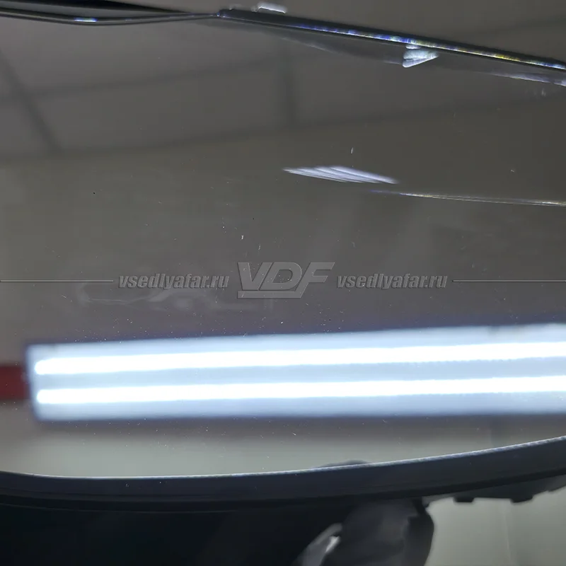 Уцененное стекло для фары Volvo S60 (2018-2021) Правое №2