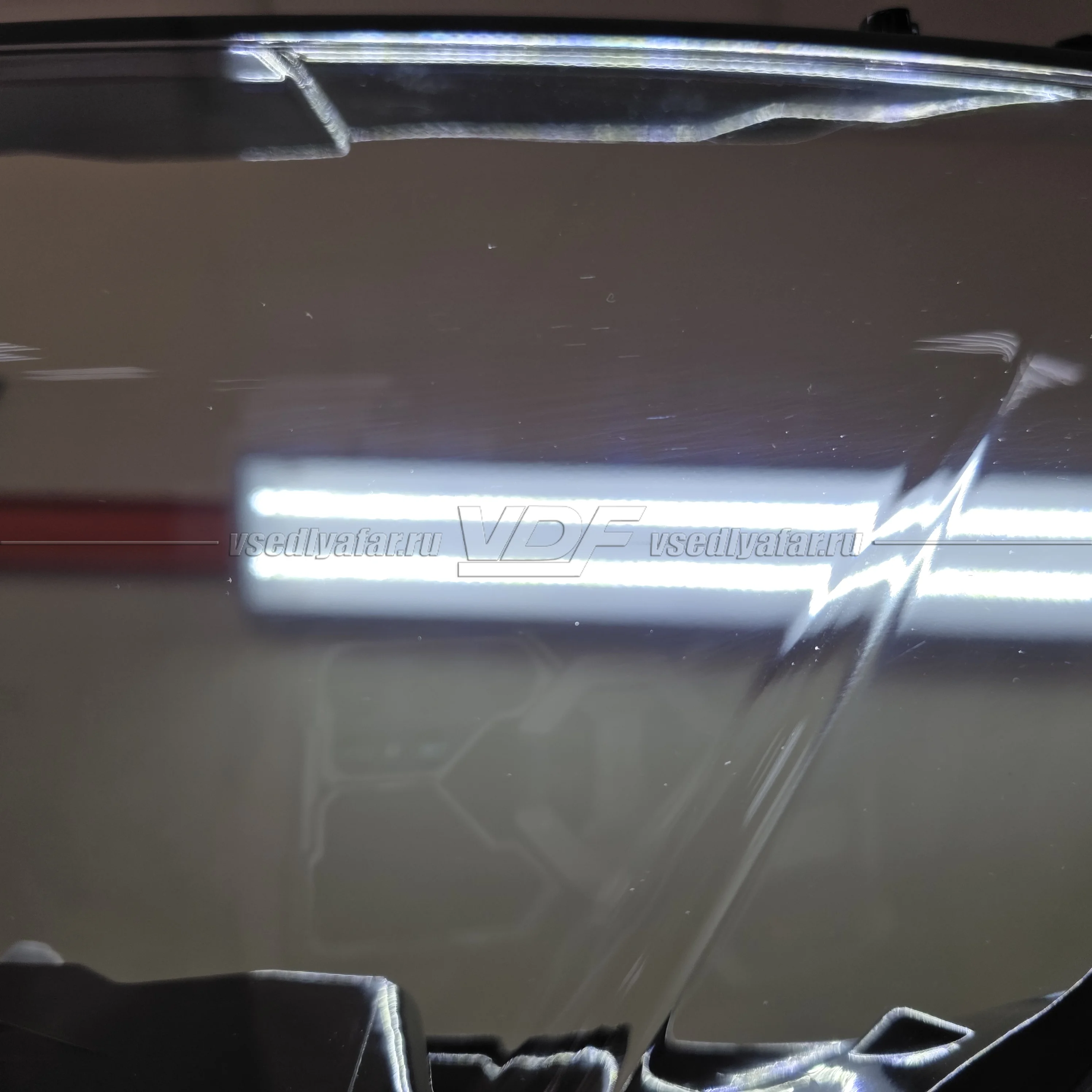 Уцененное стекло для фары Audi Q7 (2019-2022) Левое №1