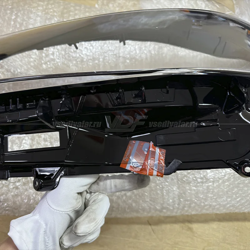 Уцененное стекло для фары Toyota Highlander (XU70) (2019-2022) LED Левое №4