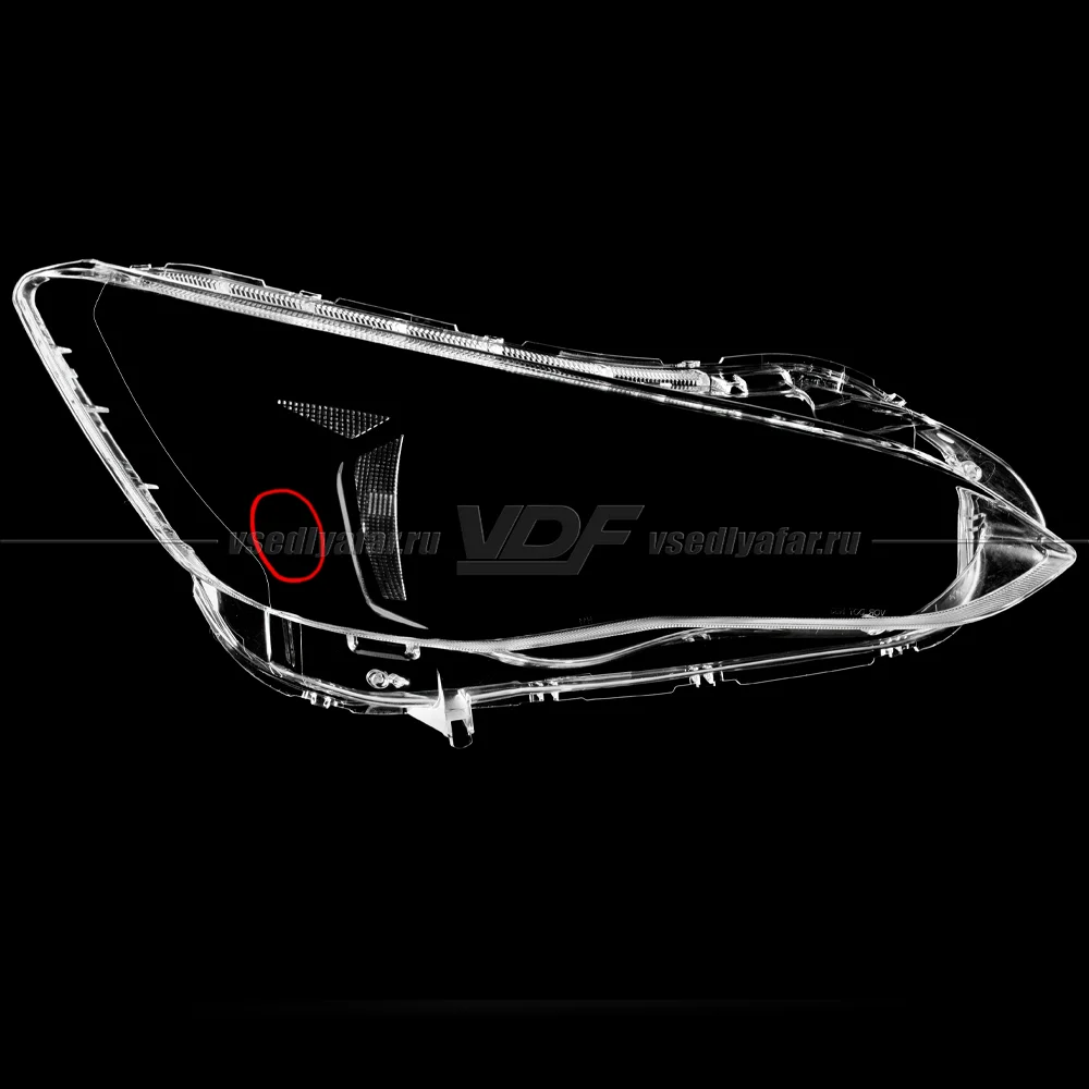 УЦЕНЕННОЕ стекло для фары Subaru XV/Crosstrek (2017-2023) галоген Правое №1