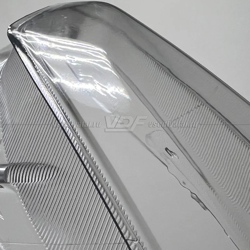УЦЕНЕННОЕ стекло для фары Toyota Alphard (2008-2015) Правое №2