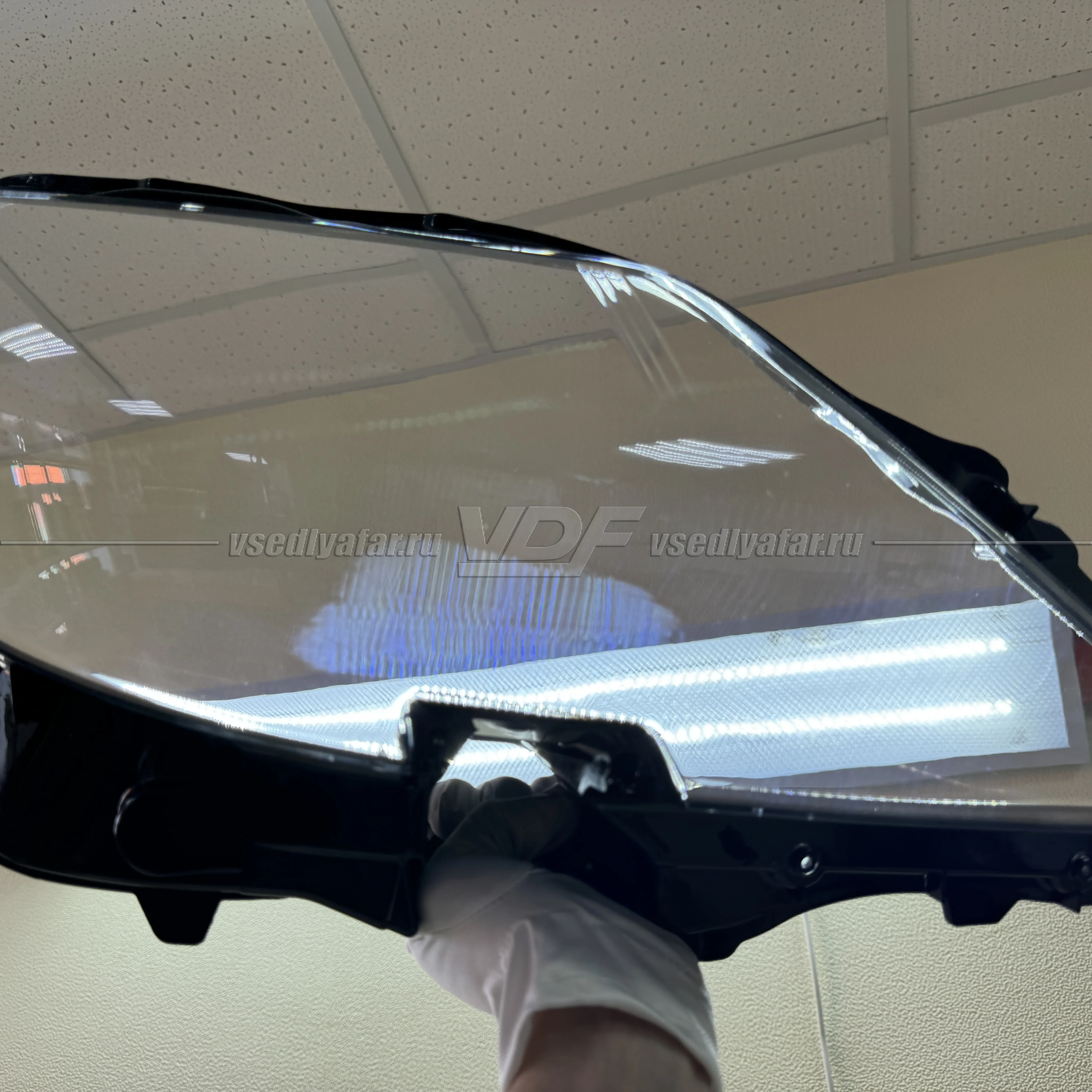 Уцененное стекло для фары Lexus LS 4 (XF40) 2006-2009 Правое (Черное) №7