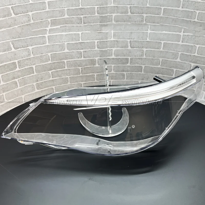 Стекло для фары BMW 5 E60 / E61 (2003-2010) Левое С LED ресничкой