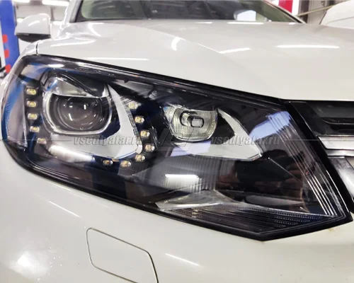 Стекло для фары Volkswagen Touareg (2010-2014) Правое