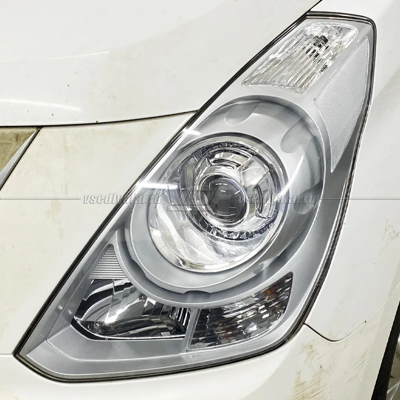 Стекло для фары Hyundai H1 / Starex (2007-2018) Левое