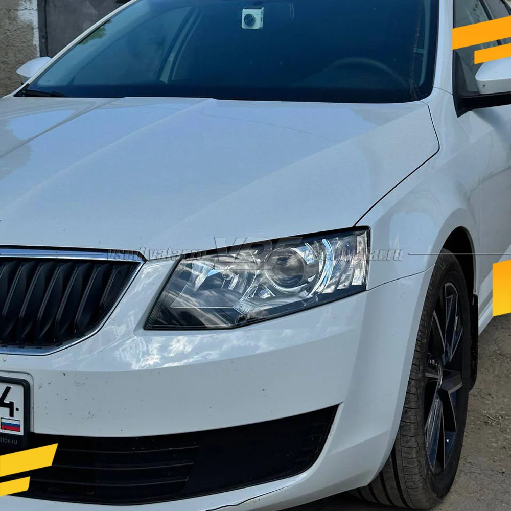 Комплект для установки линз в фары Skoda Octavia 2012-2017 Хром