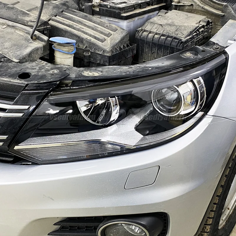 Стекло для фары Volkswagen Tiguan (2011-2016) Левое Ксенон