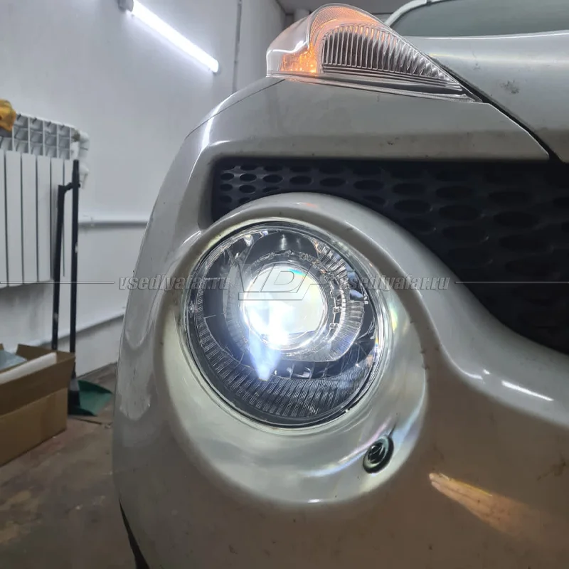 Стекло для фары Nissan Juke (2011-2014) Правое