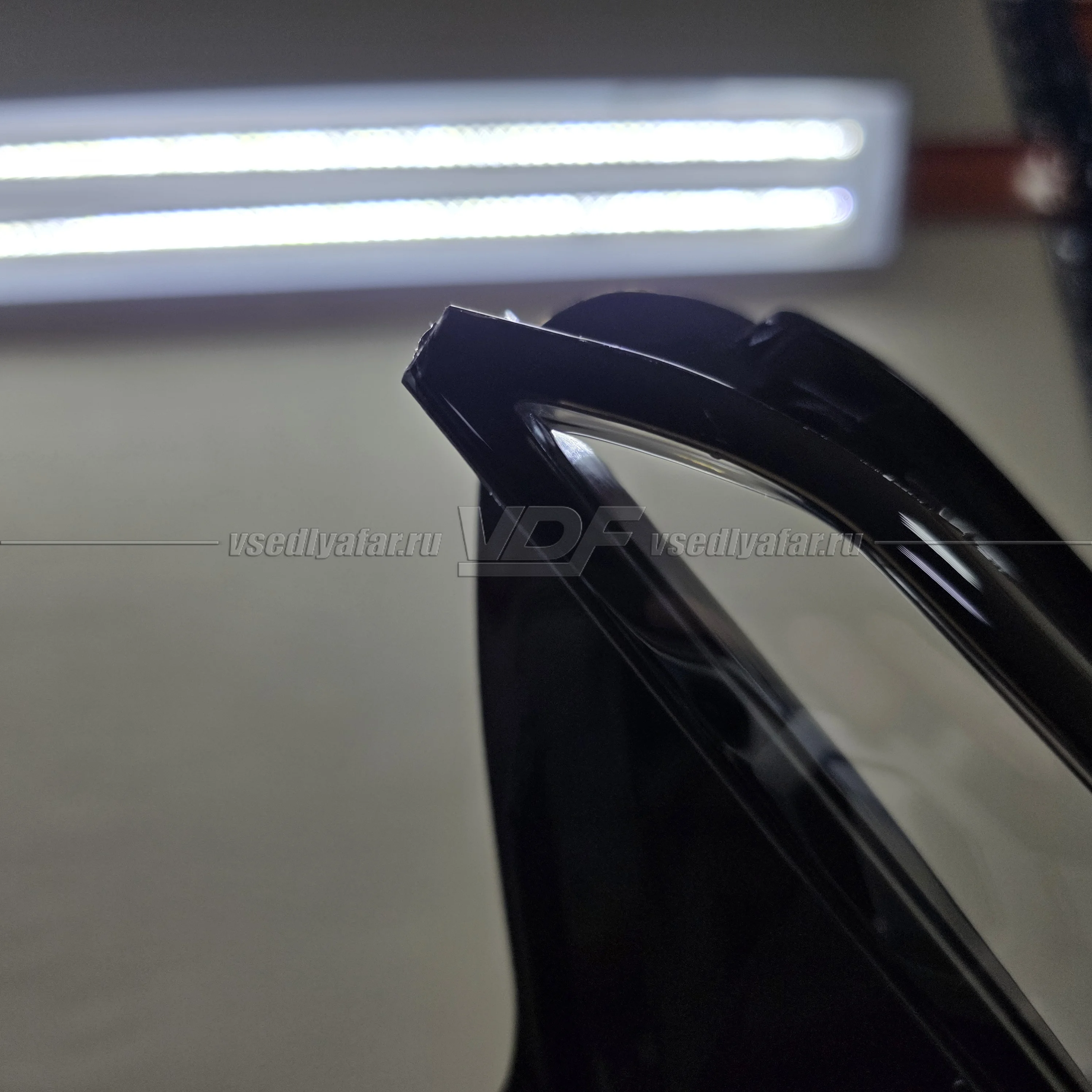Уцененное стекло для фары Volkswagen Tiguan (2020-2024) Правое №4