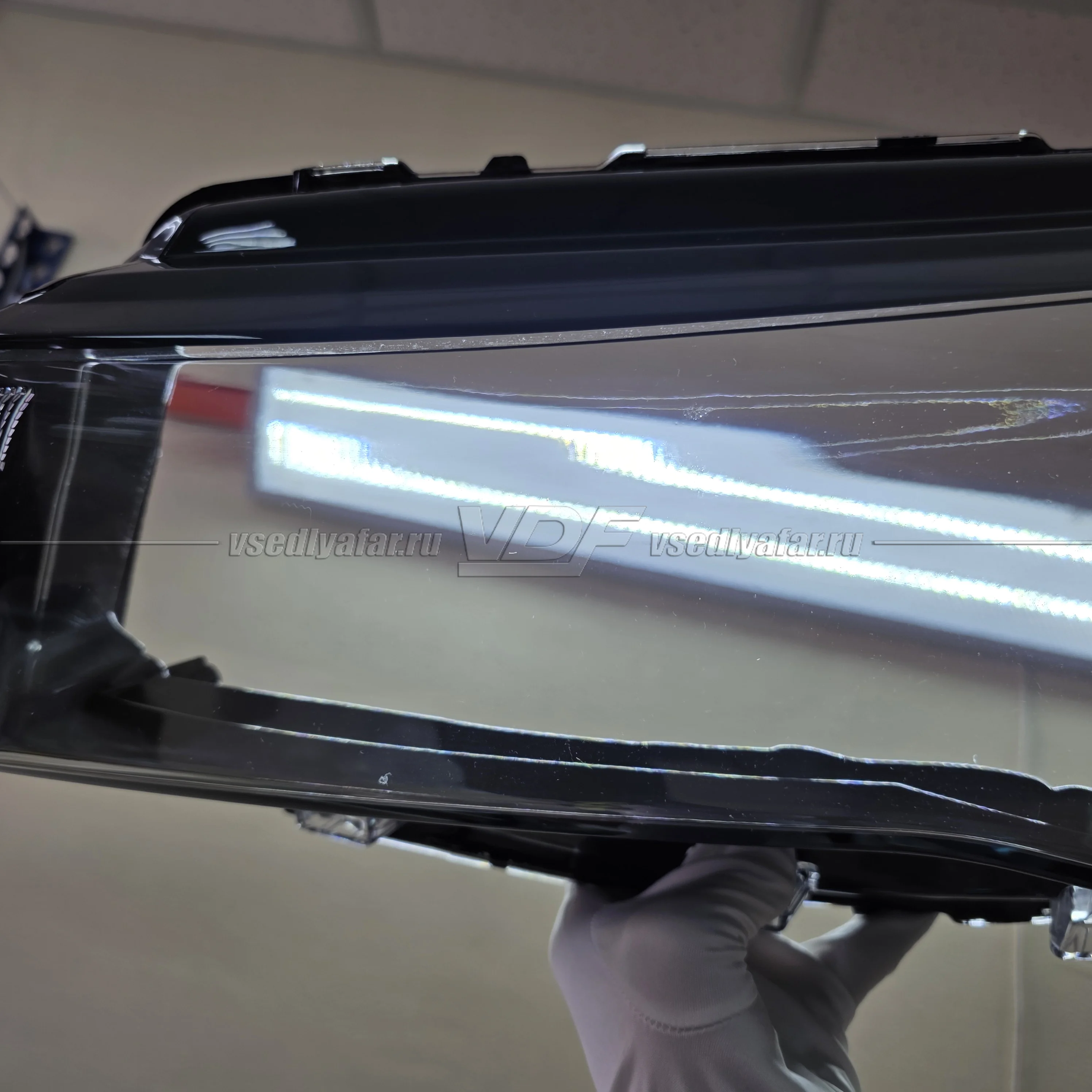 Уценка стекло для фары Geely Emgrand (2021-2024) Левое №7