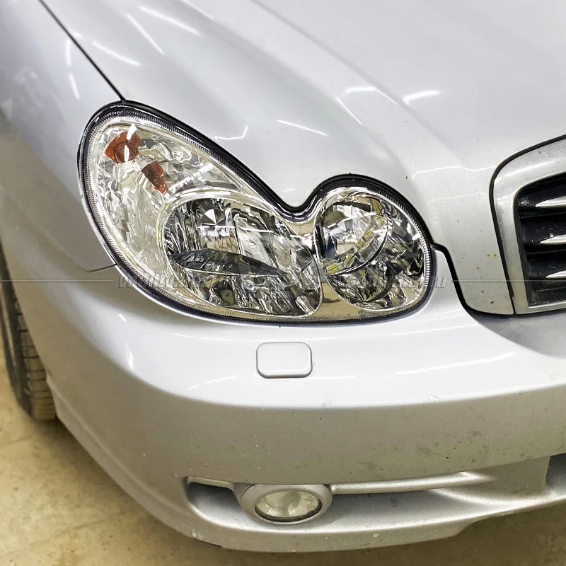 Стекло для фары Hyundai Sonata EF (2001-2013) Правое