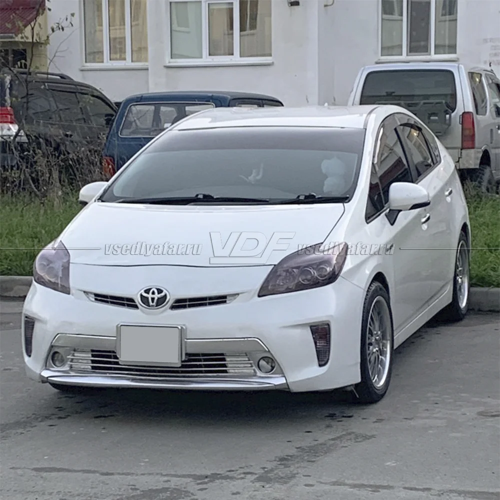 Стекло для фары Toyota Prius (2012-2016) LED Правое