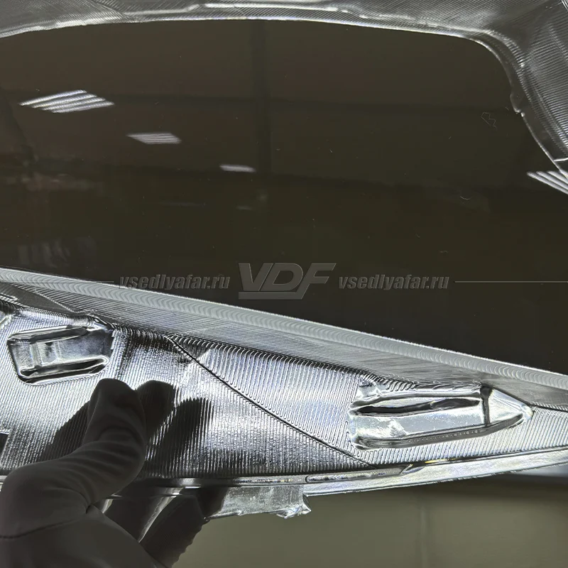 Уцененное стекло для фары Mercedes-Benz V-Class (W447) (2014-2021) Правое №1