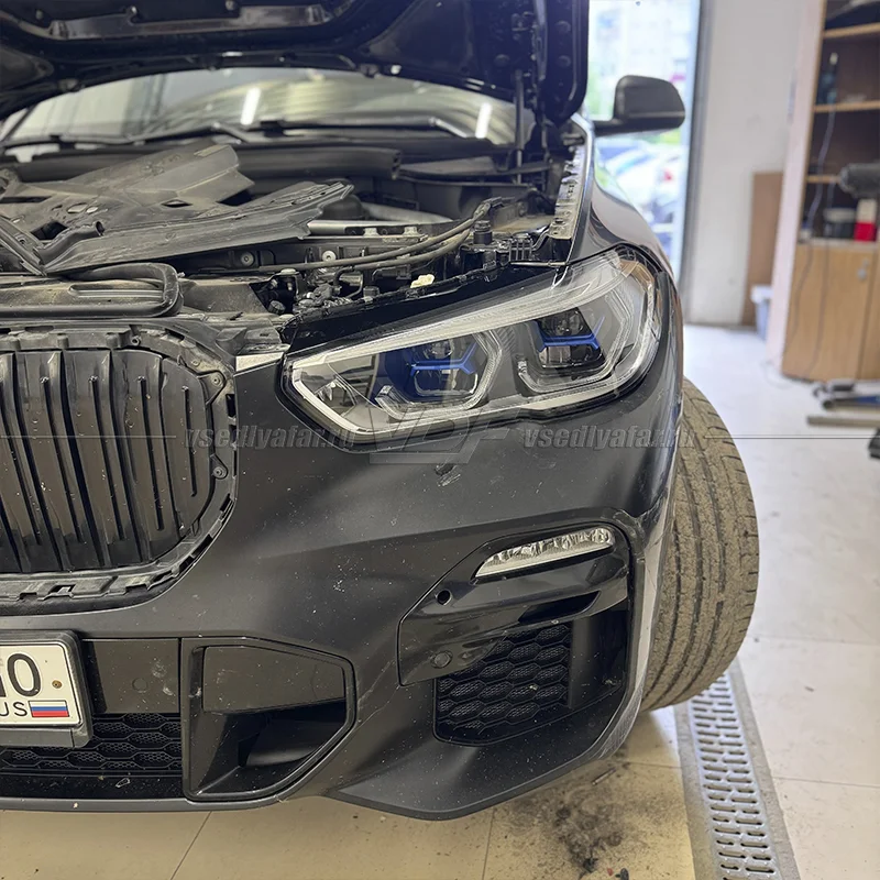 Стекло для фары BMW X5/X6 G05 G06 (2018-2023) Правое