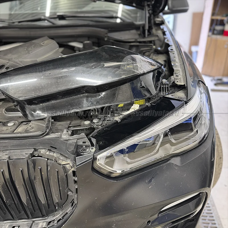 Стекло для фары BMW X5/X6 G05 G06 (2018-2023) Левое