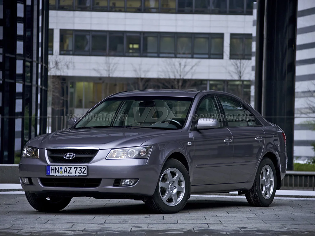 Стекло для фары Hyundai Sonata NF (2004-2007) Правое
