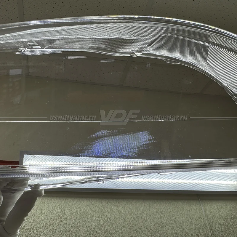 Уцененное стекло для фары Volvo S60 (2013-2018) Правое тип 2 №1