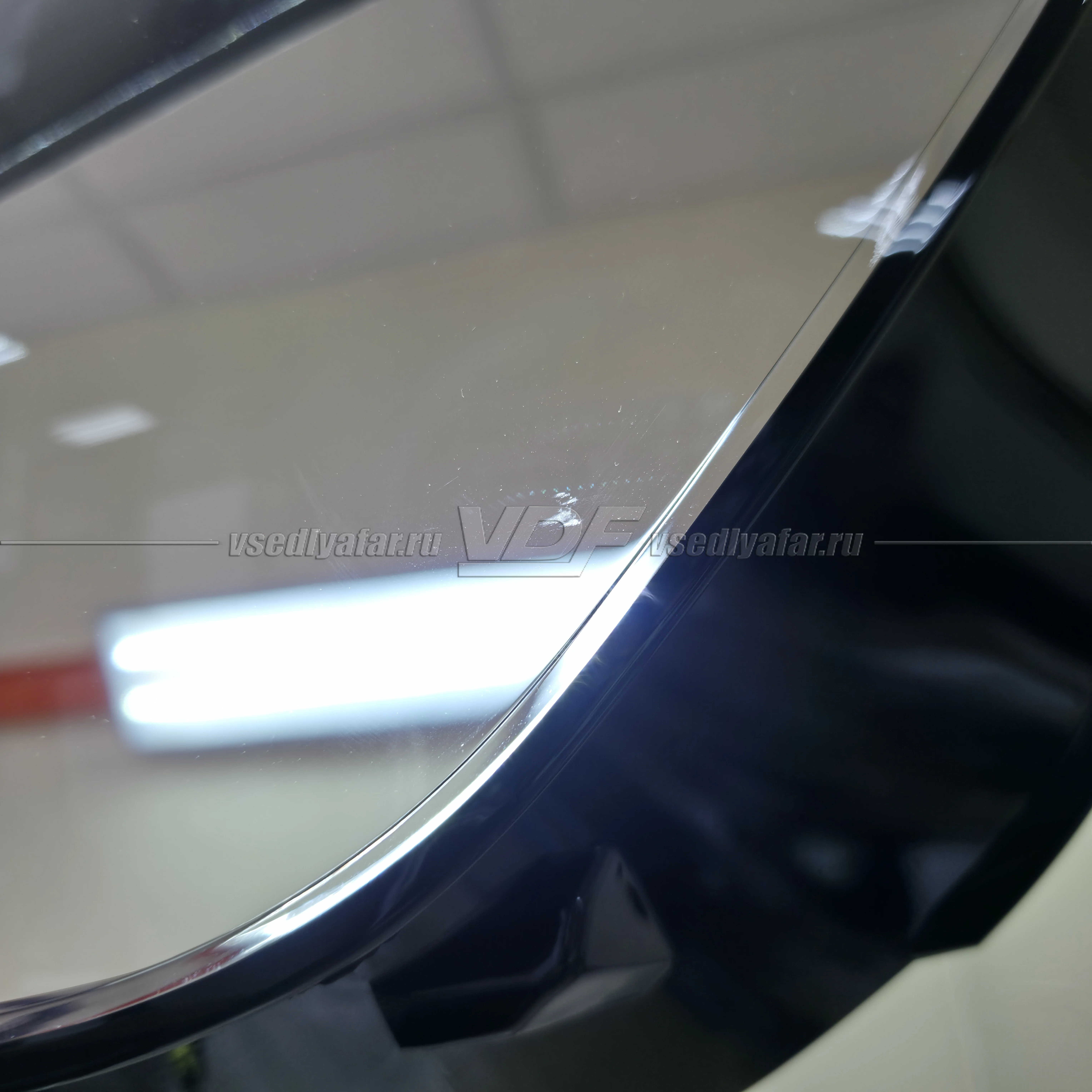 Уцененное стекло для фары Mercedes GLE V167 (2023-2025) Левое №1