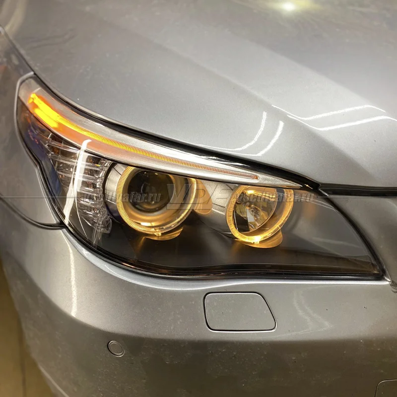 Стекло для фары BMW 5 E60 / E61 (2003-2010) Левое С LED ресничкой и секцией поворотника