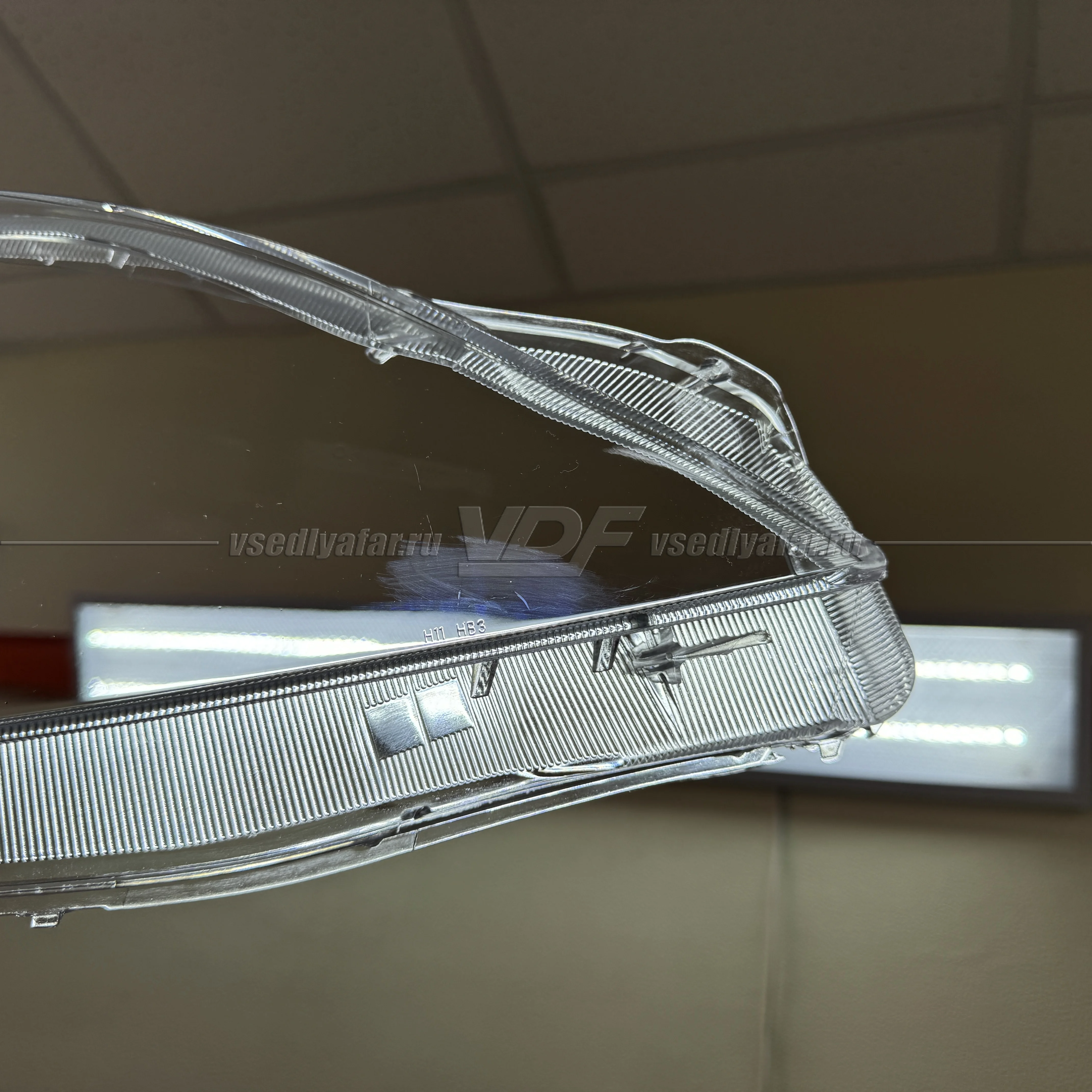 УЦЕНЕННОЕ стекло для фары Mazda 3 BL (2009-2013) Правое №4