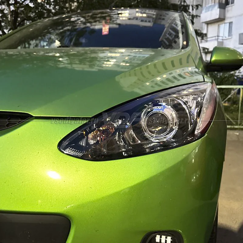 Стекло для фары Mazda 2 DE (2007-2015) Правое