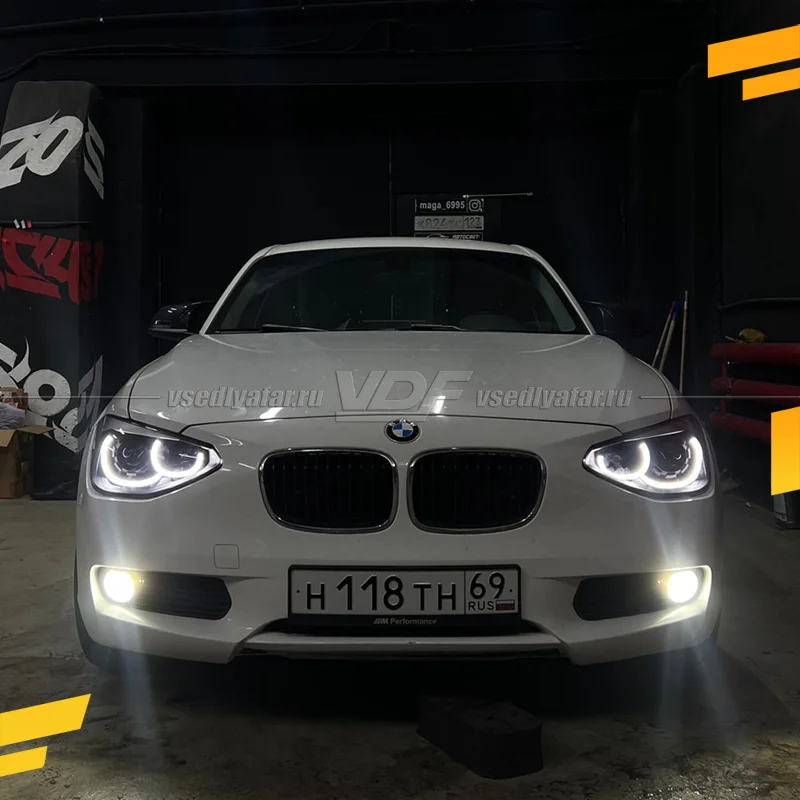 Светодиодные Ангельские глазки BMW 1 F20 2011-2016 Рефлектор Цвет: Белый
