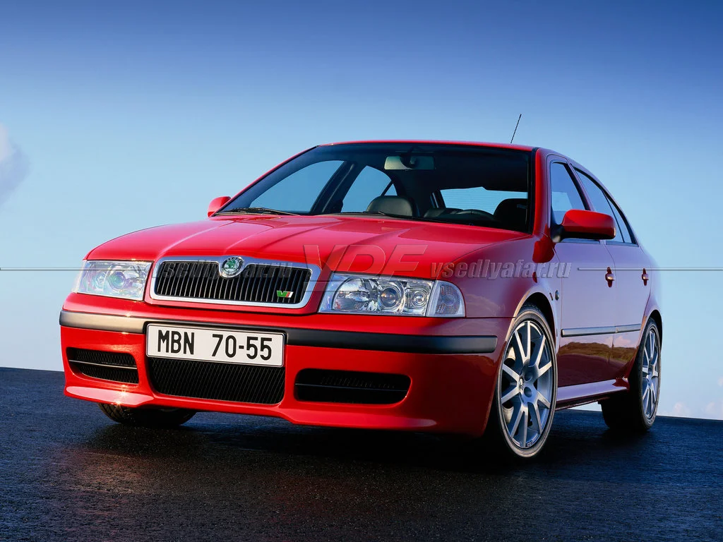 Стекло для фары Skoda Octavia A4 (2000-2010) Правое