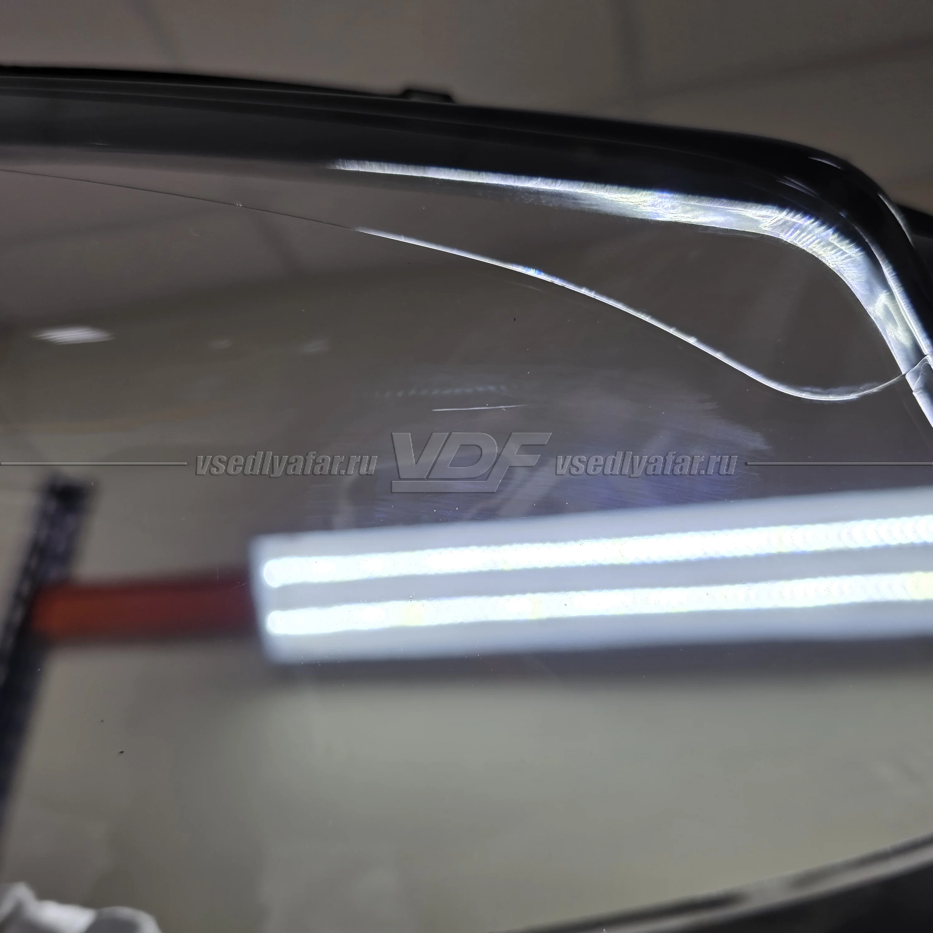 Уцененное стекло фары Mercedes B-Class W246 (2014-2019) Правое №3