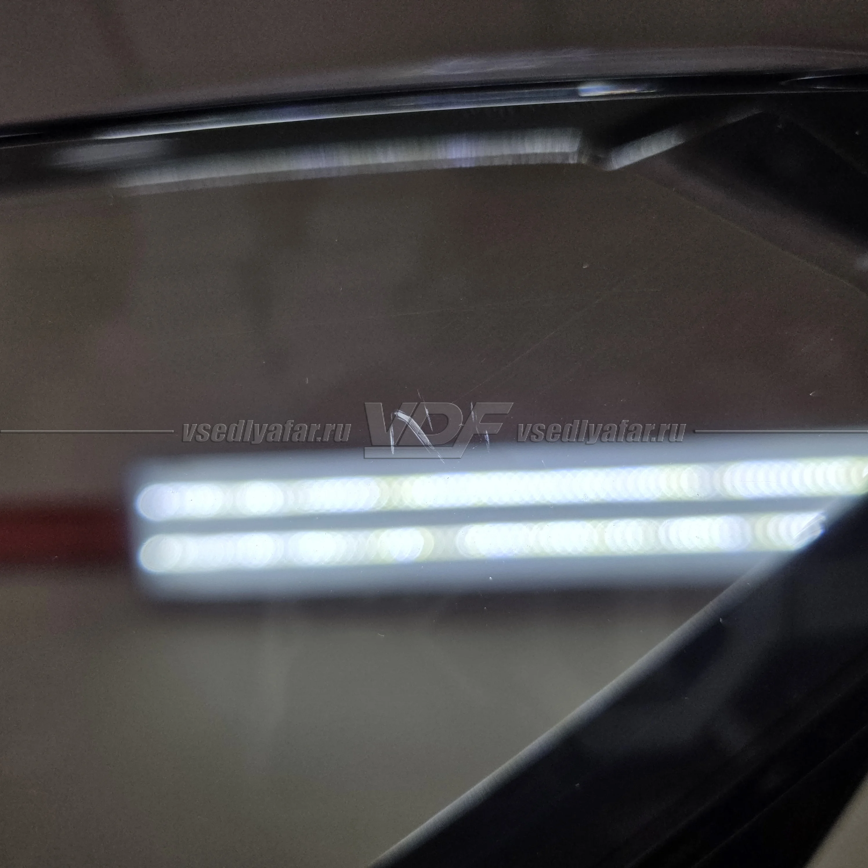 Уцененное стекло для фары Volkswagen Polo Mk6 (2020-2022) Правое №1