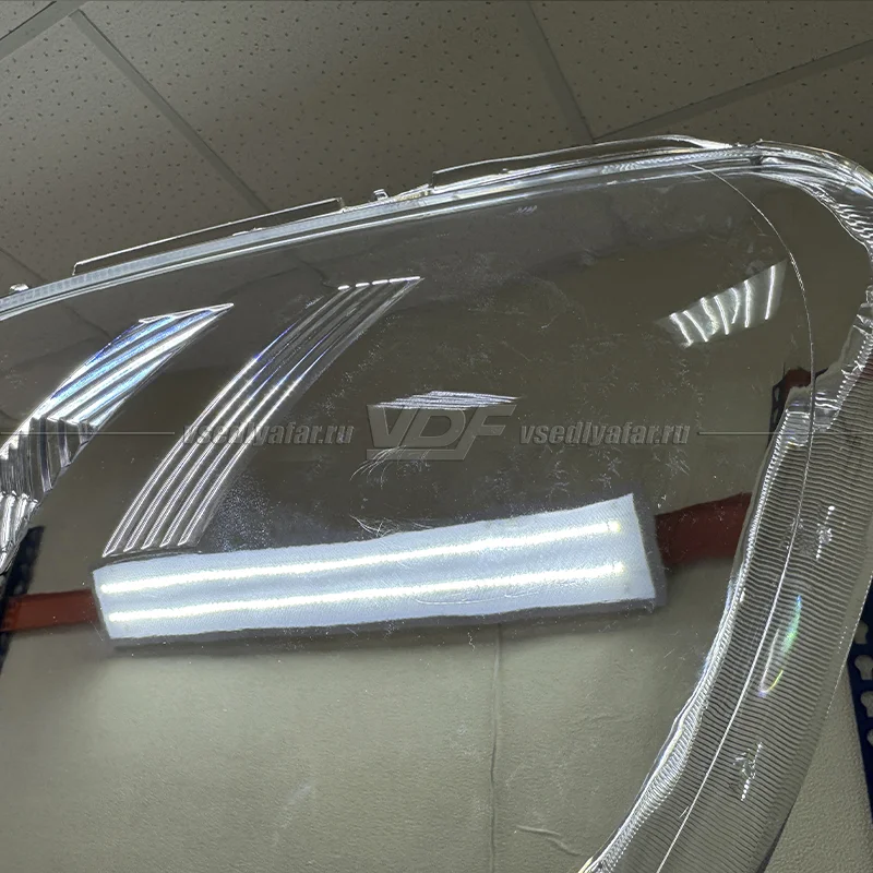 Уцененное стекло для фары Honda CR-V (2004-2006) Левое №1