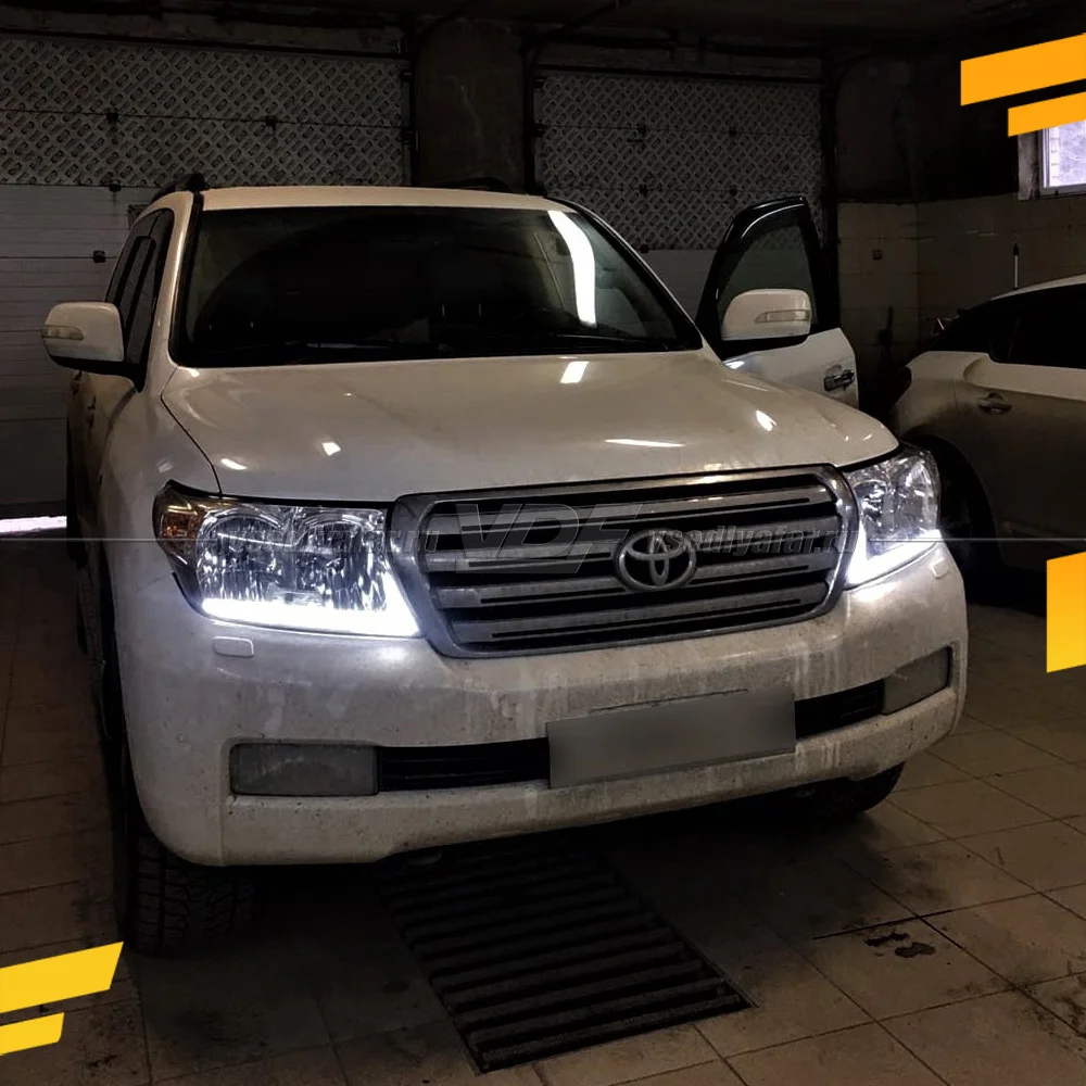 Светодиодные вставки в фары Toyota Land Cruiser 200 2007-2012 "Lexus-Style" Цвет: Белый