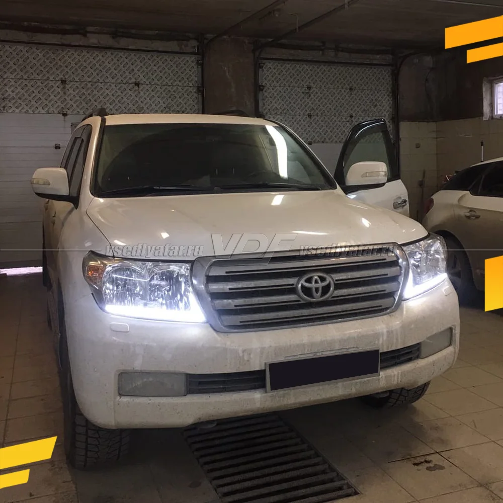 Светодиодные вставки в фары Toyota Land Cruiser 200 2007-2012 "Lexus-Style" Цвет: Белый
