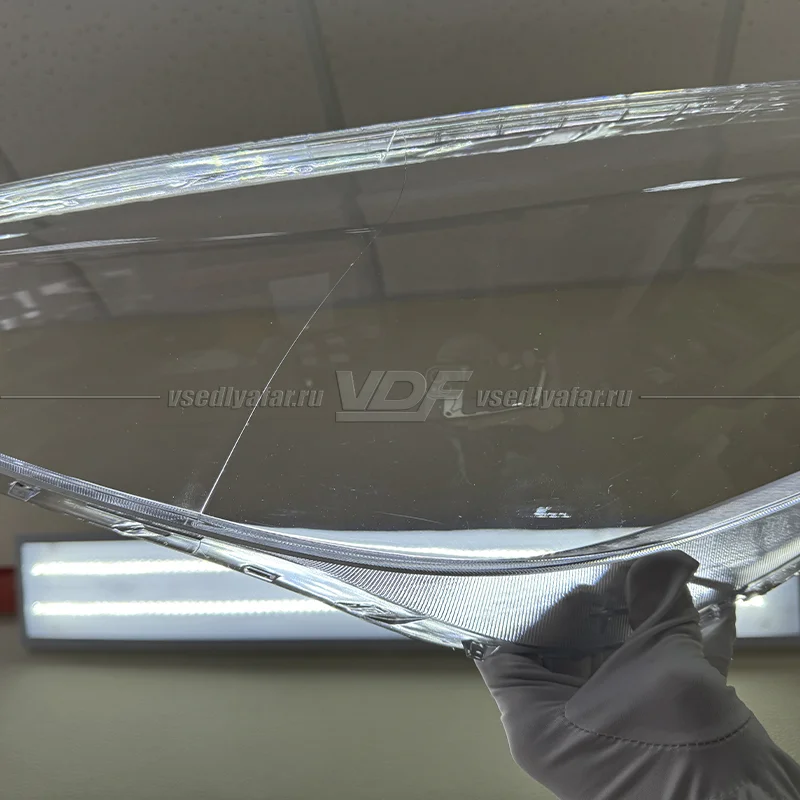 Уцененное стекло для фары Hyundai Tucson (2015-2019) Правое №2