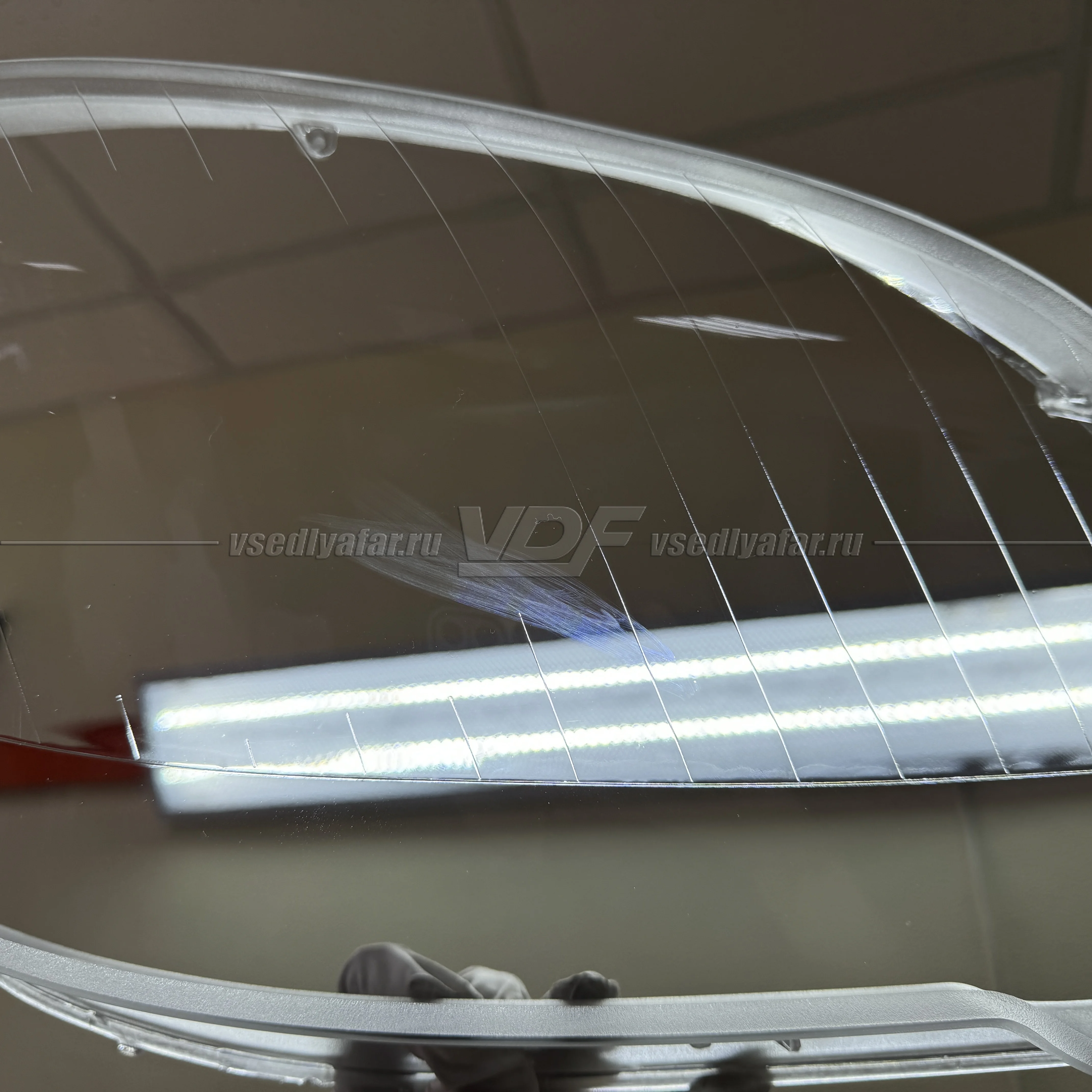 Уцененное стекло для фары Mercedes ML W164 (2008-2011) Правое №3