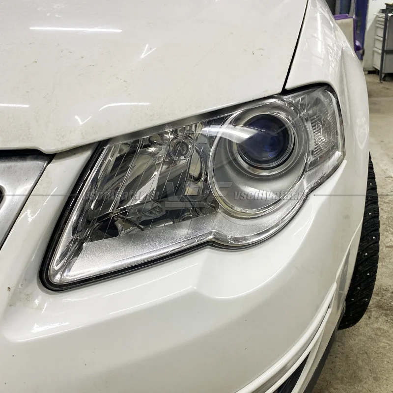Стекло для фары Volkswagen Passat B6 (2005-2010) Левое