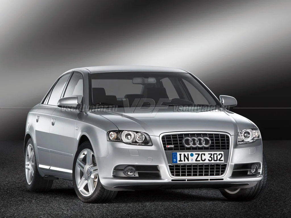 Стекло для фары Audi A4 B7 (2004-2009) Левое 