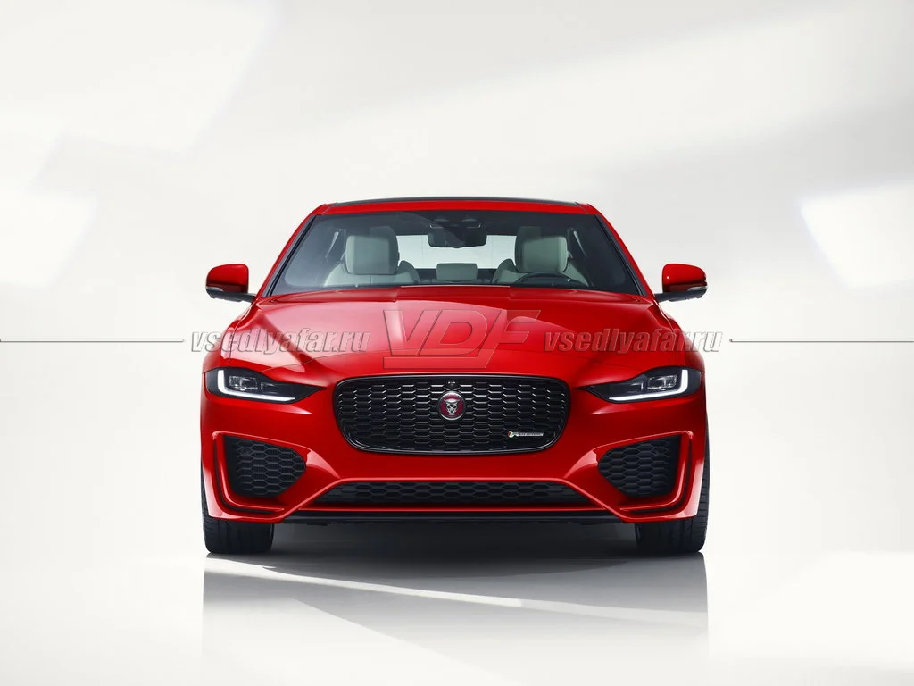 Стекло для фары Jaguar XE (2019-2021) Правое