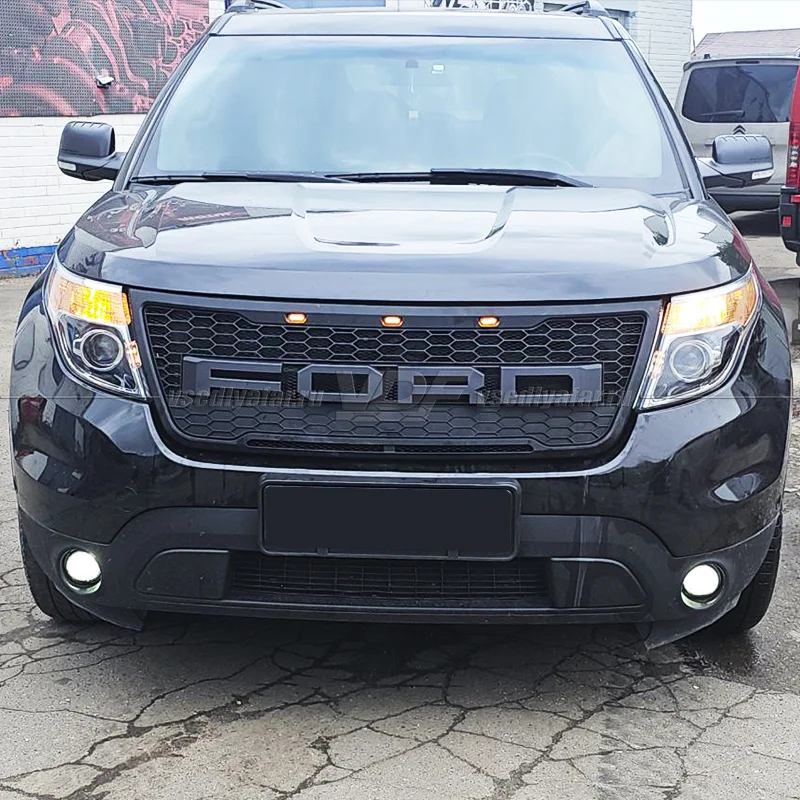 Стекло для фары Ford Explorer (2010-2016) Правое