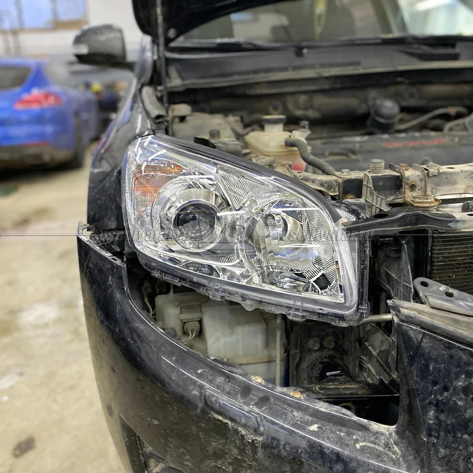 Стекло для фары Toyota RAV 4 III (2008-2010) Рестайлинг Правое