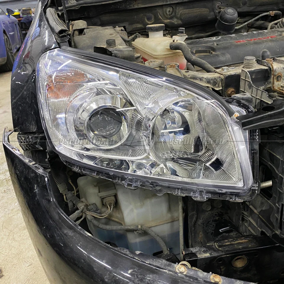 Стекло для фары Toyota RAV 4 III (2008-2010) Рестайлинг Правое