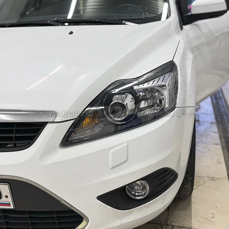 Стекло для фары Ford Focus II (2007-2011) Рестайлинг Левое