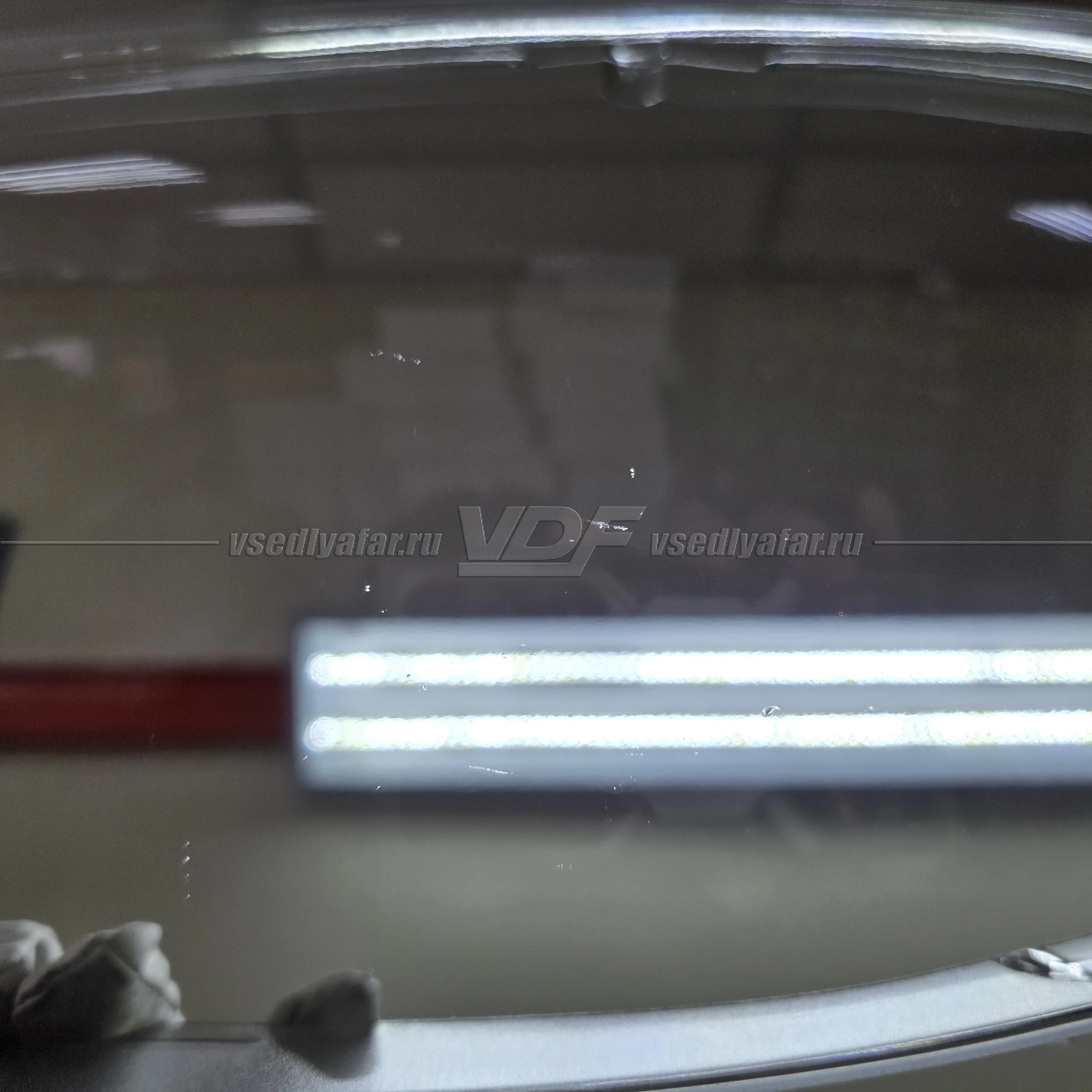 Уцененное стекло для фары Volvo V70 (2004-2007) Левое №7