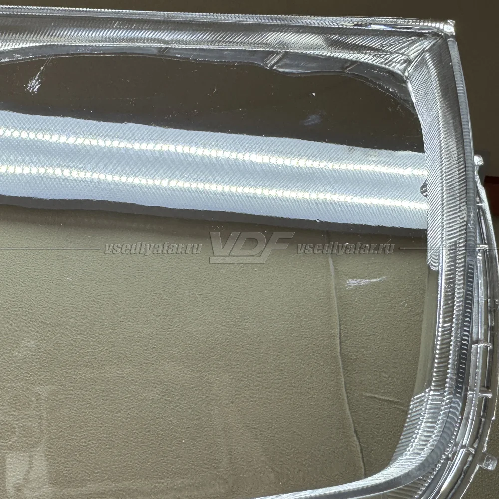 УЦЕНЕННОЕ стекло для фары Toyota Highlander (XU40) (2007-2010) Правое №1