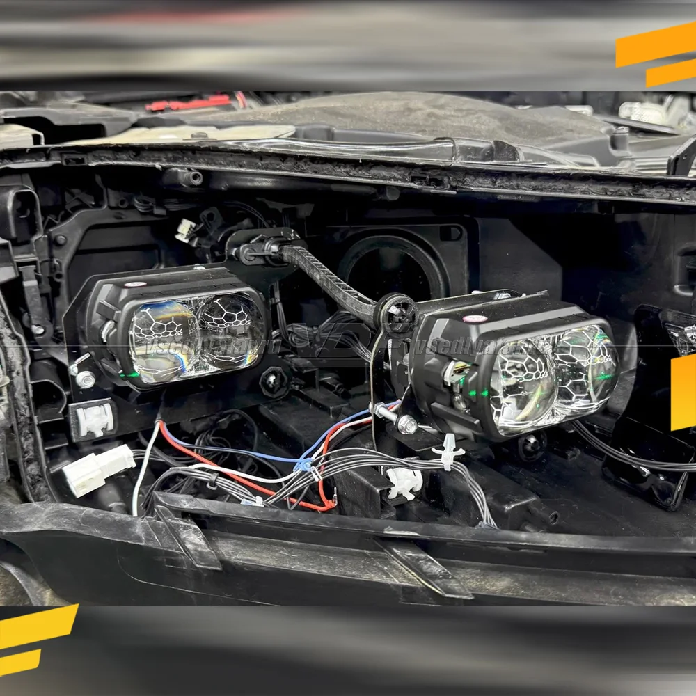 Рамки для замены линз в фарах Audi Q5 2020-2026