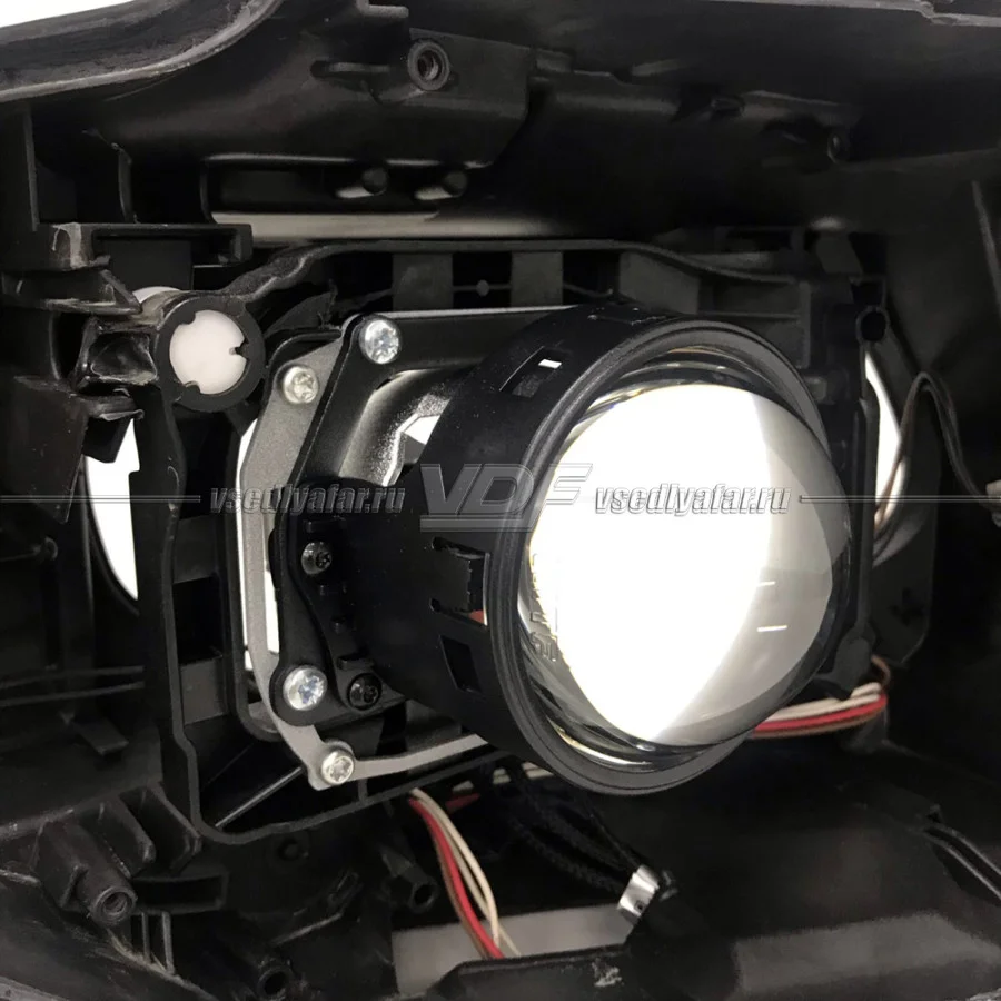 Рамки для замены линз в фарах BMW 1 E81/E87 2004-2011