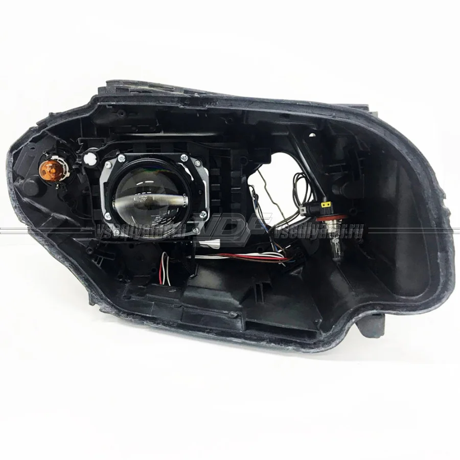 Рамки для замены линз в фарах BMW 1 E81/E87 2004-2011