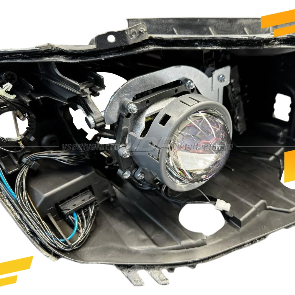Рамки для замены линз в фарах BMW 3 F30 2011-2015 Без AFS