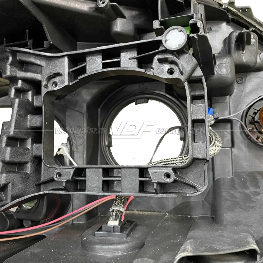 Рамки для замены линз в фарах BMW X1 E84 2009-2015