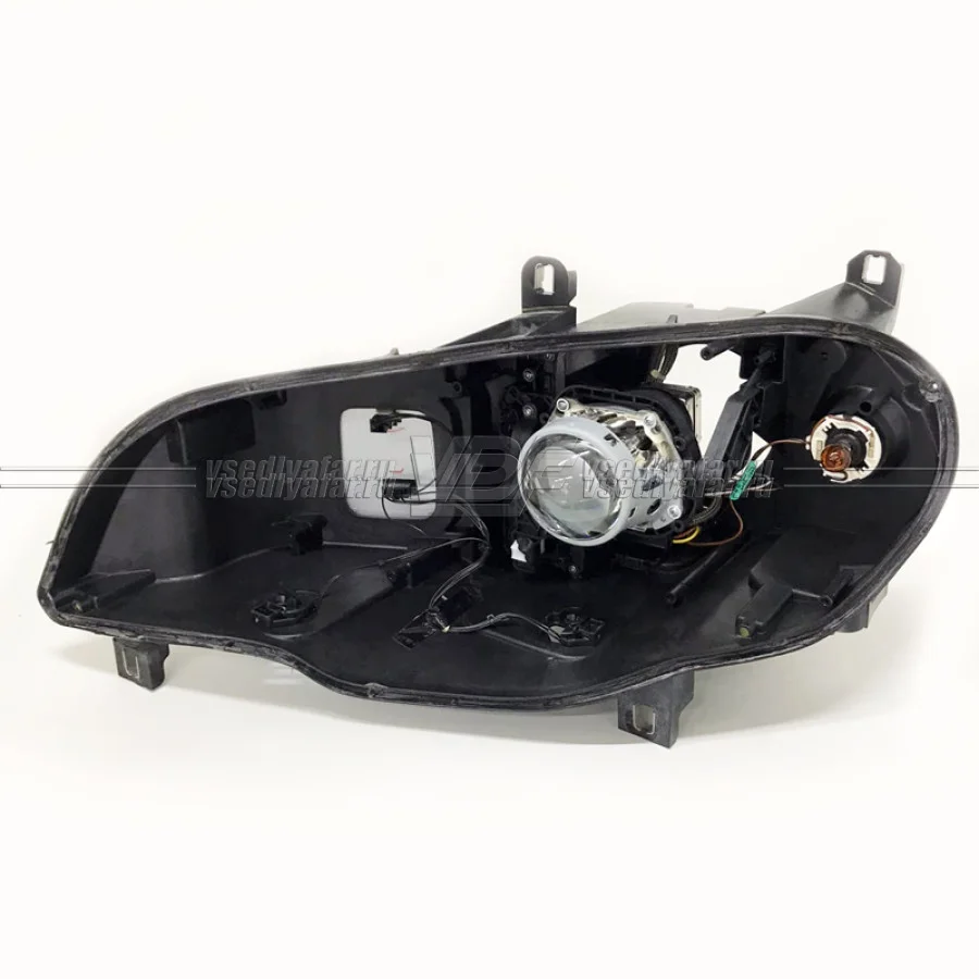 Рамки для замены линз в фарах BMW X5 E70 2006-2013 Пластик.
