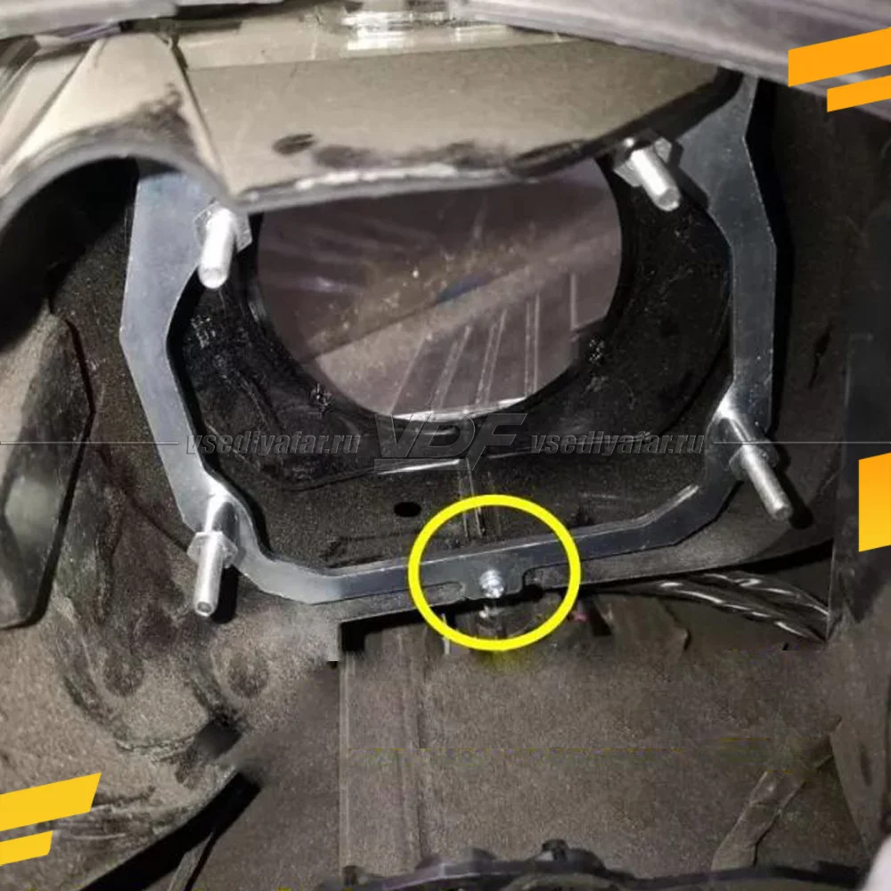 Рамки для замены линз в фарах BMW X5 F15 2013-2018 для установки 2-го модуля вместо декоративной заглушки